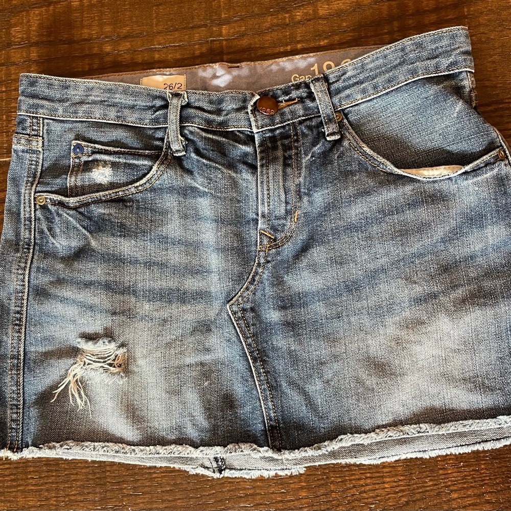Distressed American Eagle Jean skirt, size 2